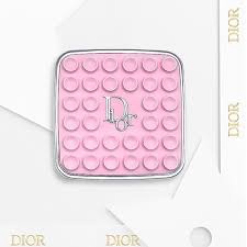 Dior Octobuddy Phone Accessory Exclusive GWP